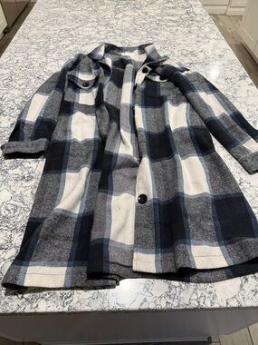 Plaid Button-Front Shacket Jacket - Blue & White